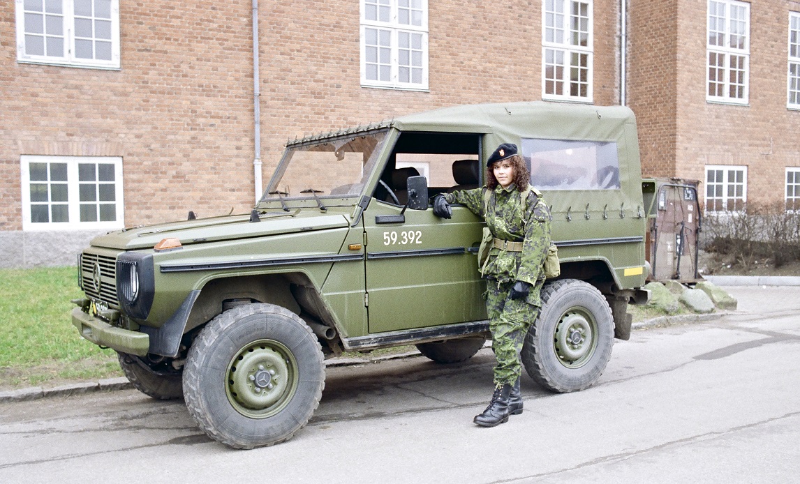 Her bliver GD'en brugt i en hvervningskampagne i 1989 med det formål at få flere kvinder til Forsvaret.